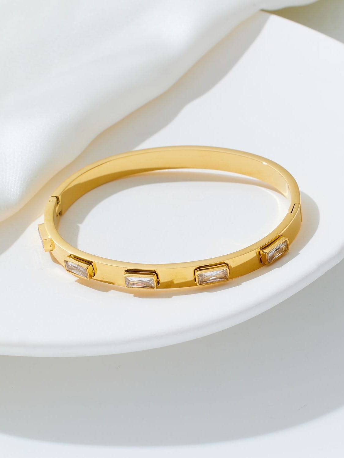 Esmeralda CZ Bold Bangle