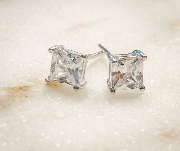 Sweet Frost Stud Earrings - Sweet Dvash